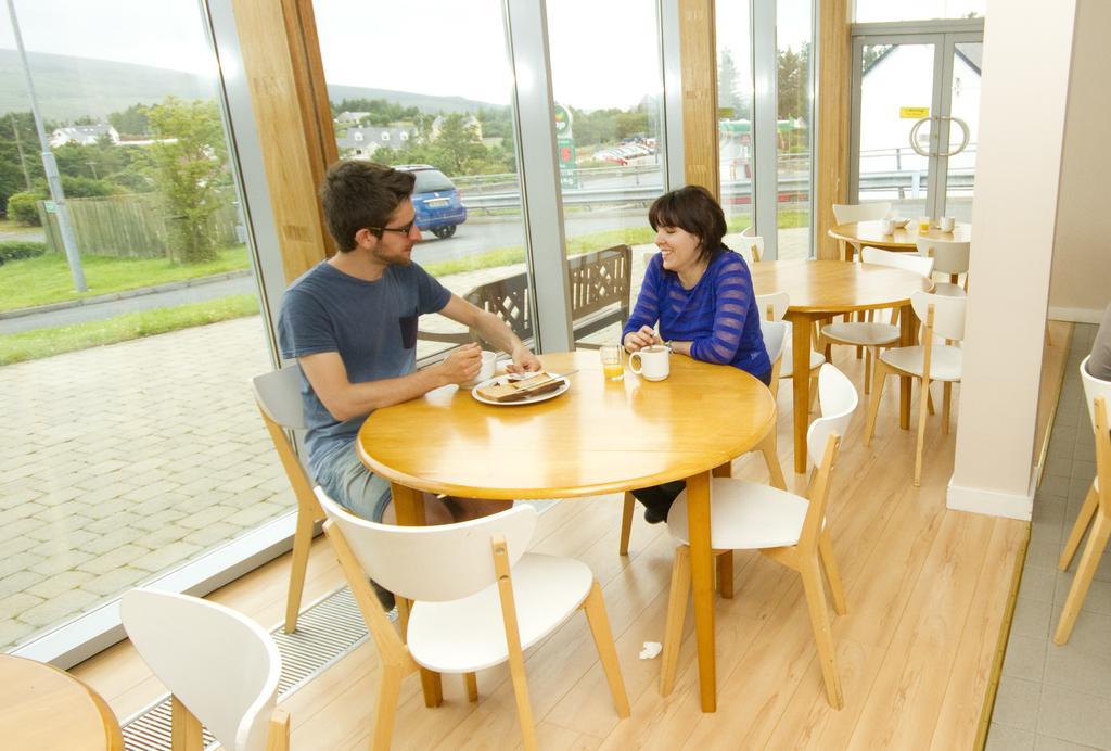 Errigal Youth Hostel Gweedore Exterior photo